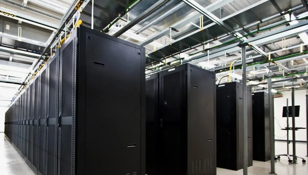 Выбор кондиционера для серверной: комплексный анализ требований к микроклимату и обзор технологичных решений