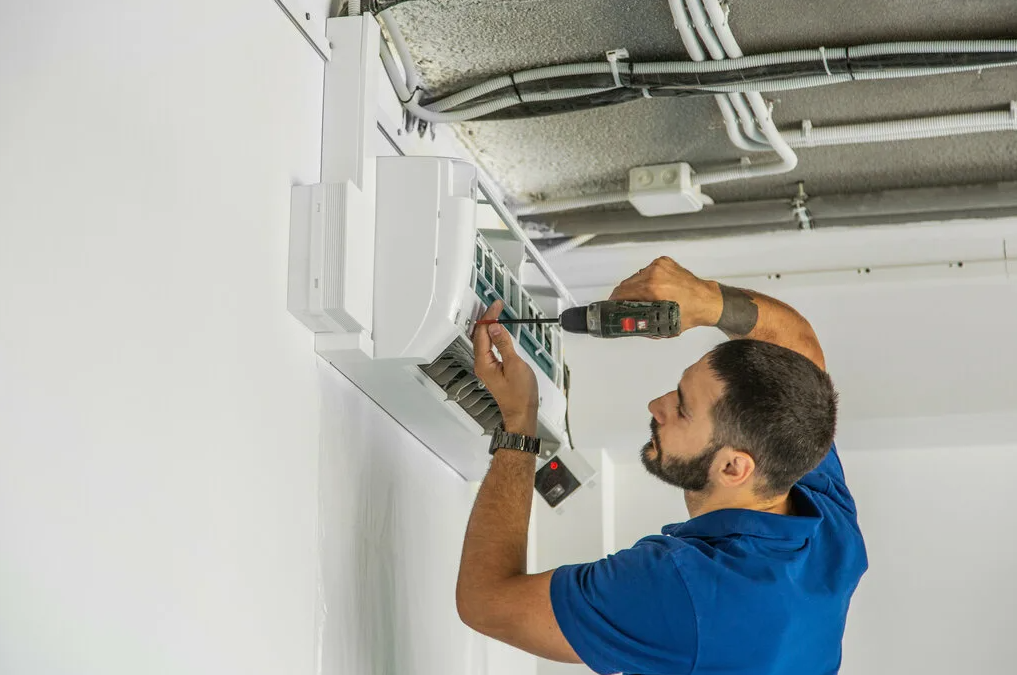 Когда лучше установить кондиционер: до или после ремонта?